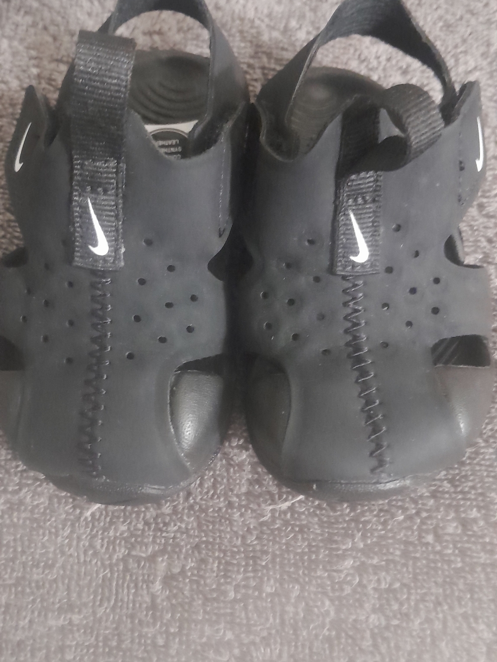Nike Babys' Black Water-Ready Sandals